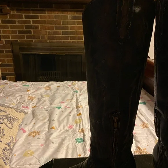 FreeBird Wonder Leather Cowboy Boots - Picture 2 of 7